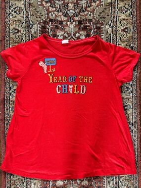 *RARE* 1979 Year of the Child Vintage Tee Midas Touch brand
